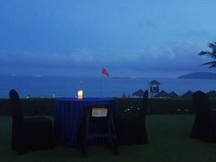 -亚龙湾喜来登·美景台大堂吧