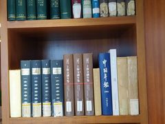 -上海市虹口区图书馆(曲阳分馆)