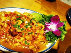 蒜香无骨凤爪-觅山云南菜(泊富ICITY店)