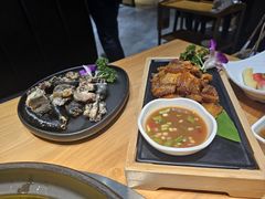 -一朵菌·野生菌探索家火锅(南亚店)
