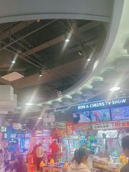 -卡通尼乐园(龙湖六合天街店)