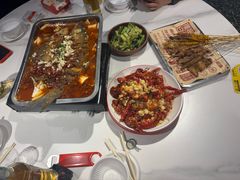 -老街烧烤大排档·地道湖北菜·龙虾馆(汉口火车站店)