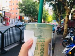 -林小柔绿豆沙牛乳(陆家嘴店)