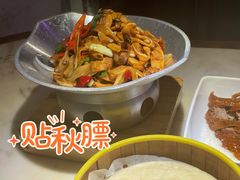 -韵秋荷(宝山龙湖天街店)