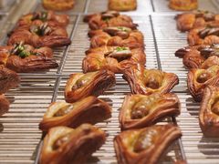 -VERIE BAKEHOUSE
