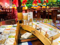 自助取餐区-香麒园·过桥米线·南湖雅宴