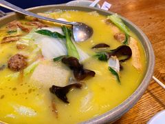 -金牌老碗时尚陕菜(王府井百货店)