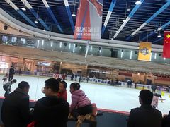 -冠军冰场(环球中心店)