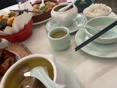 -五谷芳乳鸽王(海景店)