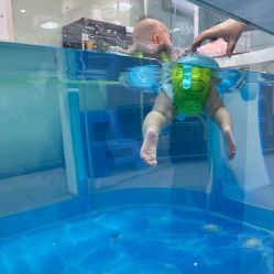 -趣游baby swim婴童游泳·盐氧护(旭辉u天地店)
