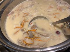 -煲大王猪肚鸡·椰子鸡火锅(红谷滩万达店)