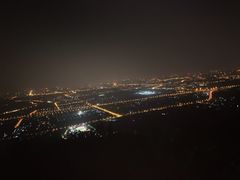 -鬼笑石后山停车场