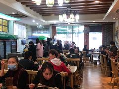 大堂-青石桥老瓦房肥肠粉总店(青石桥总店)