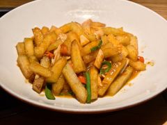 酸冬瓜炒藕尖-吃饭皇帝大(长宁龙之梦店)