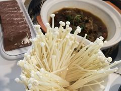 -亮健容天生蚝烧烤自助(交道口直营店)