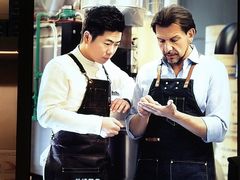 -瑞幸咖啡(宁波嘉汇国贸店)