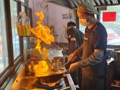 -何永光123鲜牛肉馆(1号店)