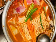 -春熙台韩国料理·章鱼肥牛(西丽店)