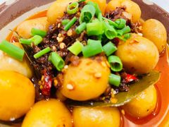 -李与白包子铺(桐梓林店)