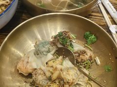 -荣记歡喜·馄饨铺(开发区振华购物中心店)