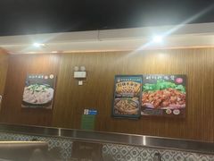 -胡须佬鸡煲四季火锅店(石厦西村直营店)