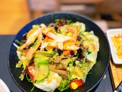 蟹肉蔬菜沙拉-熊吞·大碗丼烧肉饭(西市场嘉华店)