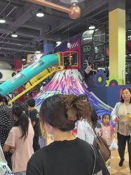-欧酷世界动力星球(王府井奥莱UP TOWN店)