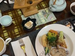 -大佛寺高级素食自助餐厅