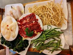 -山城年华老火锅(玉林店)