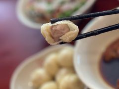 -佬钱湾仔(衣裳街店)