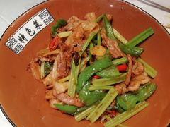 -巴渝菜舍曾氏麻辣风(霸州店)