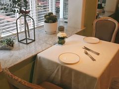 靠窗位-蝶舍·MAISON PAPILLON