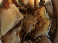 -笑来喜馄饨小笼工坊店(湖滨街店)