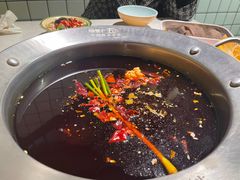 -钢管厂五区小郡肝串串香(奥克斯广场锦城万达店)
