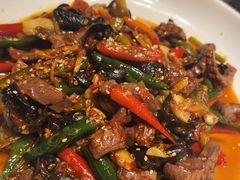 -川流不息·地道川菜·小龙虾(松东路店)