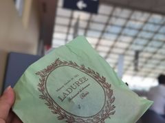 -ladurée(戴高乐机场T 2F店)