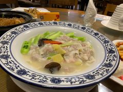 鱼皮饺-彩蝶谷美食廊·粤式经典南番顺·铁板烧烤泰风味(广州长隆酒店)
