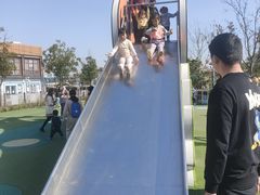 -季高兔窝窝亲子园(上海薰衣草公园店)