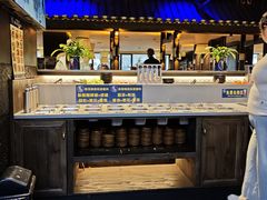 -贵厨酸汤牛肉(花果园国际中心店)