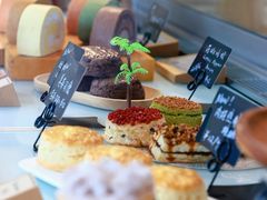 -SKROLL卡特司库·蛋糕定制·生吐司·司康(古北程家桥店)