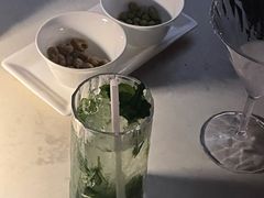 -瑰丽酒店·海吧·天际下午茶·现场DJ·天台酒吧