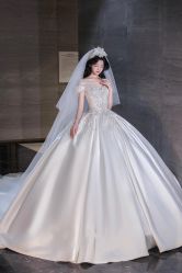 -欣薇婚纱(新源乐汇城店)