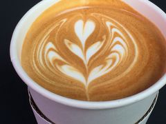拿铁-JPG coffee(广州体育西店)