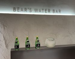 -三只熊皮肤管理中心旗舰店