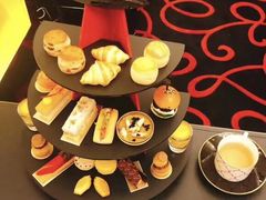 -Salon de The de Joel Robuchon(外滩18号店)