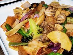 -海南人酒家·白切文昌鸡·二十三年老字号(水荫路店)