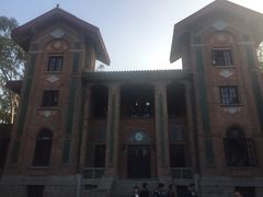 -中山大学广州校区南校园怀士堂