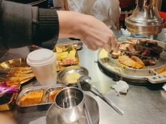 -哈哈碳都·牛肋条无限自助烤肉(台江万达店)