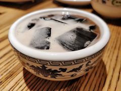 烧仙草奶茶-周麻婆·川式小炒更下饭(武夷山三姑店)