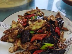 -虹海圣肉饼店家常菜馆